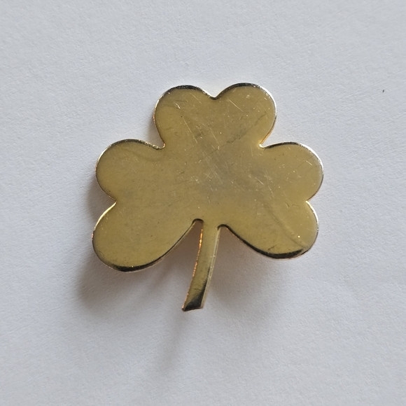 Vintage shamrock brooch pin celtic irish st Patrick's Day gold filled ireland - Picture 9 of 12